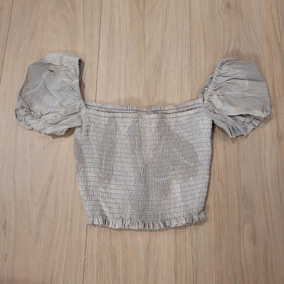 WILFRED | Aritzia Smocked Blouse Crop Top | Sz. XS - Picture 9 of 9